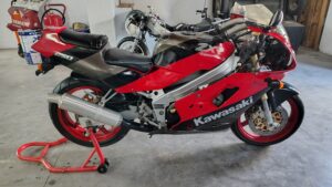 Kawasaki ZXR250A