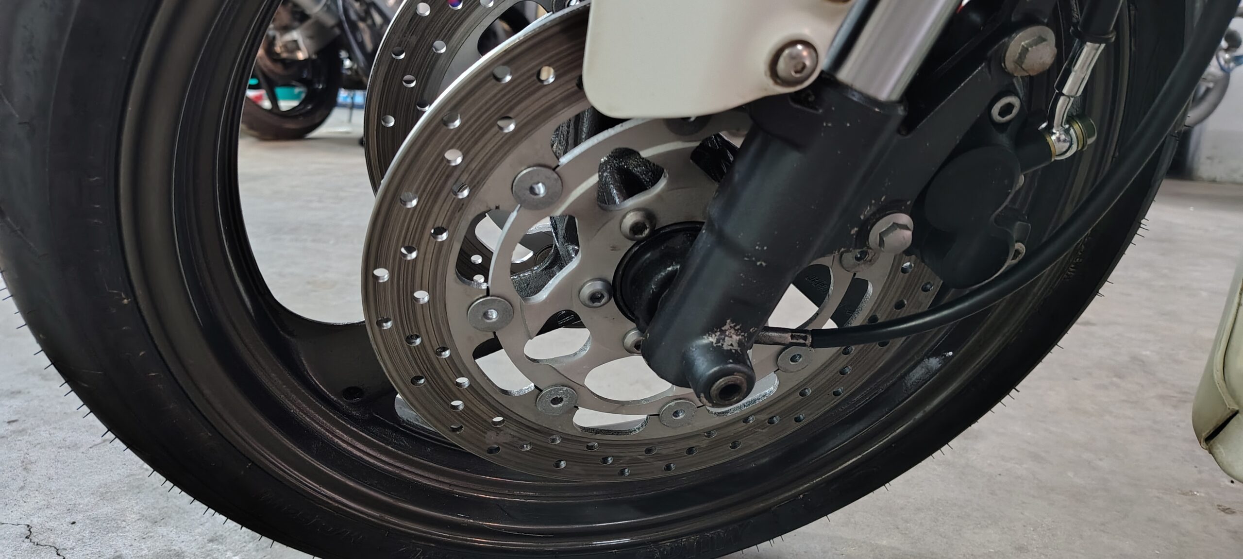 Yamaha TZR250R 3XV - Imagen 11